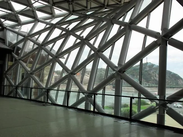 District 9 Budapesta